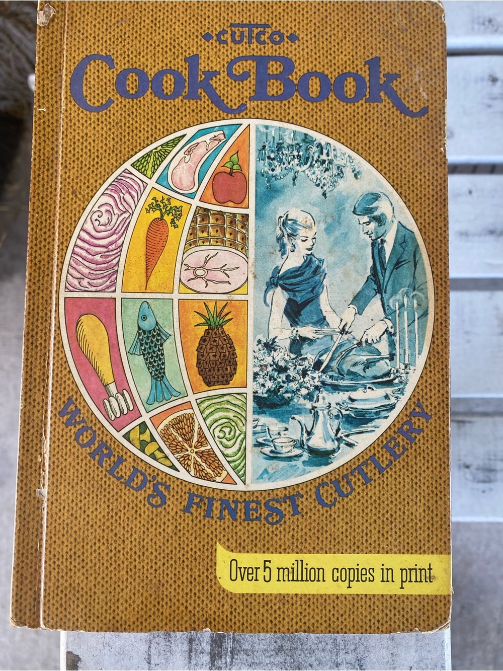 Vintage Cutco Cook Book 1972 Margaret Mitchell Worlds Finest Cutlery Hardback